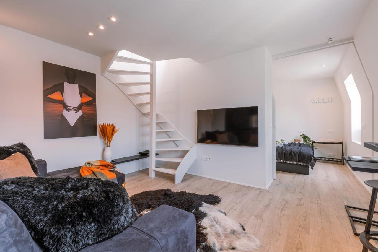 Duplex-Apartment With Terrace On Top Location In เกนต์ ภายนอก รูปภาพ