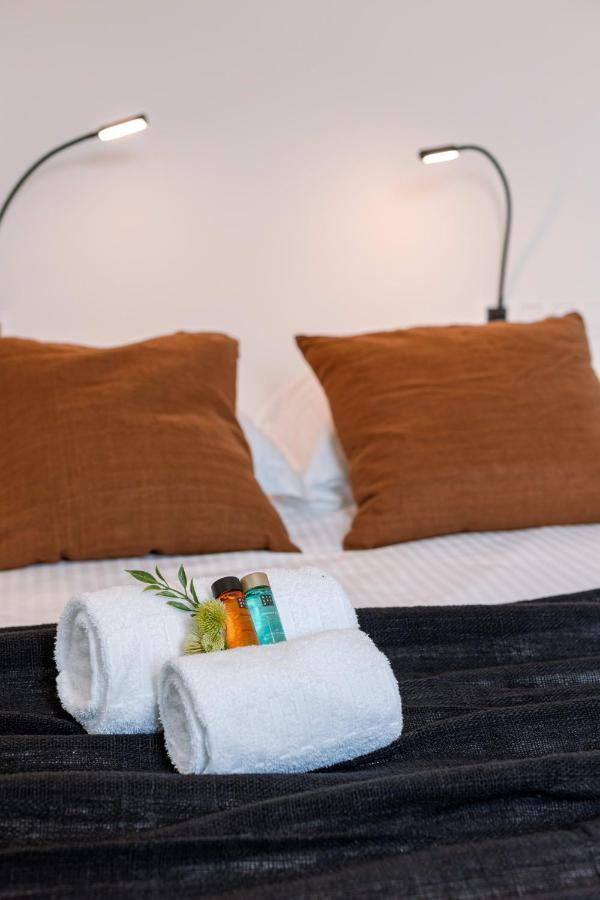 Duplex-Apartment With Terrace On Top Location In เกนต์ ภายนอก รูปภาพ